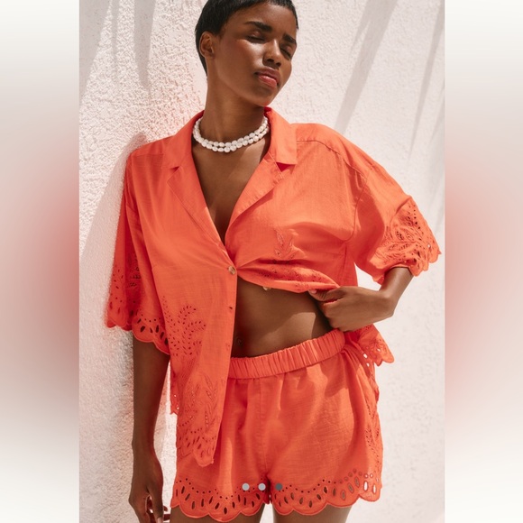 Anthropologie Pants - NWT Anthropologie Eyelet Cover-Up Shorts 100% Cotton Sz Large